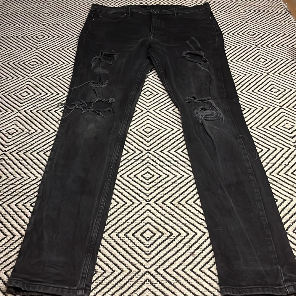 BDG Destroyed Skinny Jeans